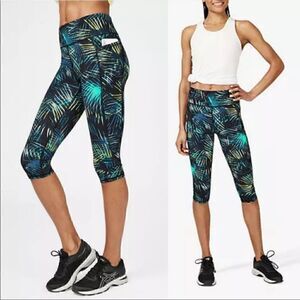 Sweaty Betty Zero Gravity High Waisted Capri Running Leggings Size XXS